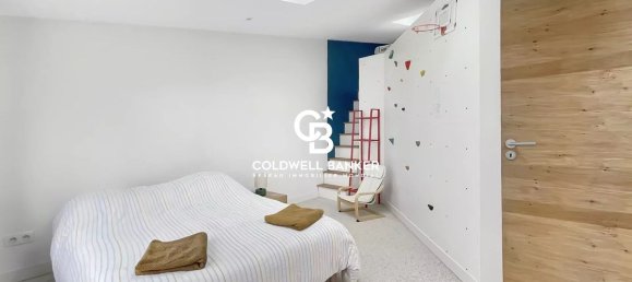 4 bedrooms Apartment in Seine-Saint-Denis, France No. 327102 19