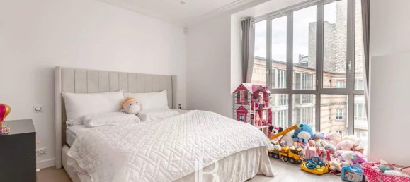 3 bedrooms Duplex in Paris, France No. 188356 18