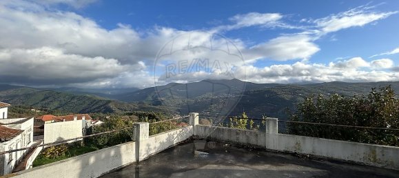 Casa de 3 dormitorios en Oliveira do Hospital, Portugal No. 33885 22