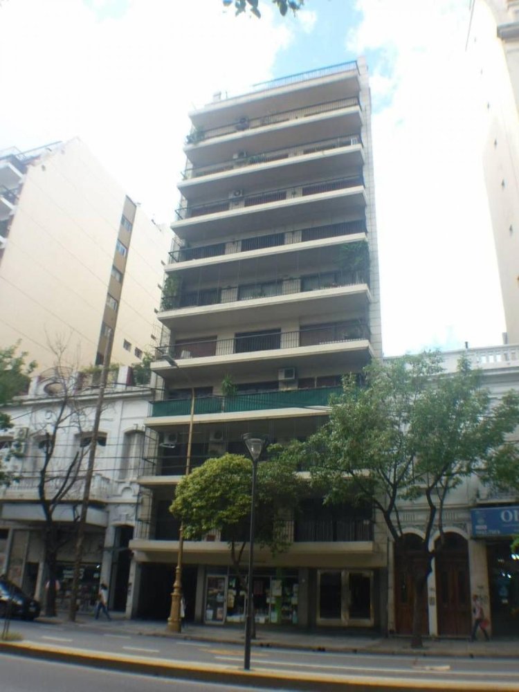3 bedrooms Apartment in Buenos Aires, Argentina No. 76530
