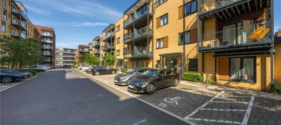 1 bedroom Apartment in Grove Park, United Kingdom No. 7859 33