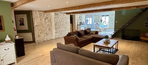 3 Schlafzimmer Doppelhaus in Villefranche-sur-Saone, France, Nr. 335283 3