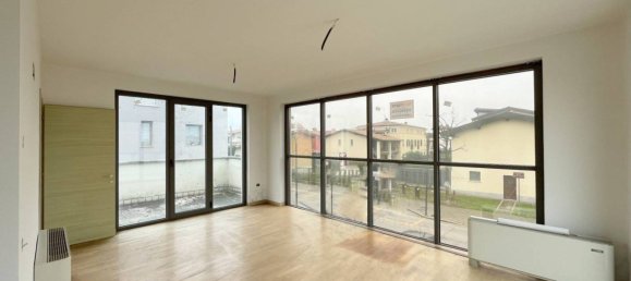 Oficina de 3 habitaciónes en Castel Mella, Italy No. 109609 3