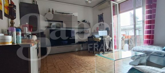 1 bedroom Apartment in Milan, Italy No. 363235 5