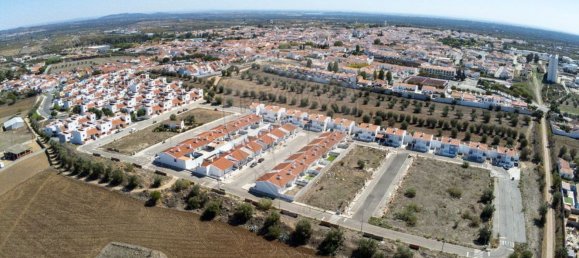 260m² Land in Reguengos de Monsaraz, Portugal No. 89130 14