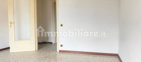 2 Schlafzimmer Wohnung in Merone, Italy, Nr. 220727 21
