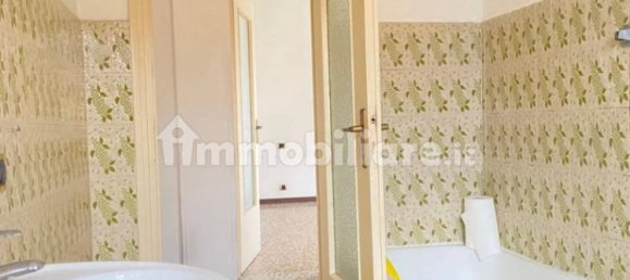 2 Schlafzimmer Wohnung in Merone, Italy, Nr. 220727 12