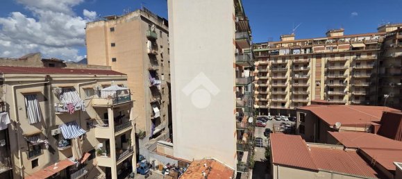 3 bedrooms Apartment in Palermo, Italy No. 264010 31