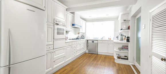 5 bedrooms House in Whetstone, United Kingdom No. 6677 15