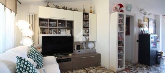 2 غرف نوم شقة في Garbagnate Milanese, Italy رقم 323731 12