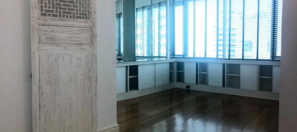 3 bedrooms Condo in Bangkok, Thailand No. 6469 10