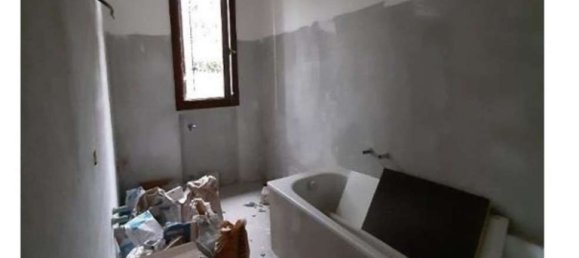 2-salle Appartement à Castelfranco Emilia, Italy No. 285014 22