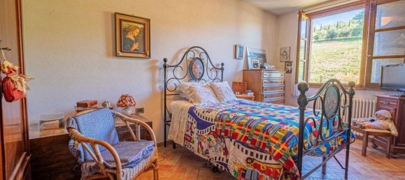 3 Schlafzimmer Haus in Gavorrano, Italy, Nr. 209010 36