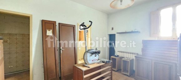 3 غرف نوم منزل في Pistoia, Italy رقم 190184 14