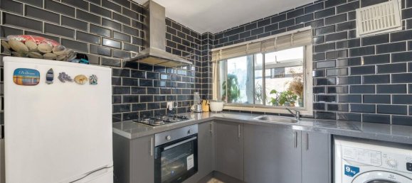 1 bedroom Apartment in Hounslow, United Kingdom No. 12241 2