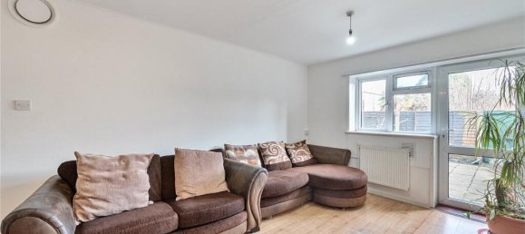 1 bedroom Apartment in Hounslow, United Kingdom No. 12241 3
