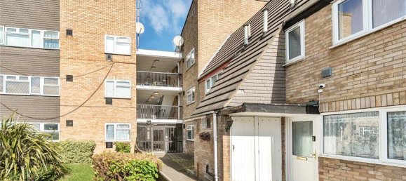 1 bedroom Apartment in Hounslow, United Kingdom No. 12241 12