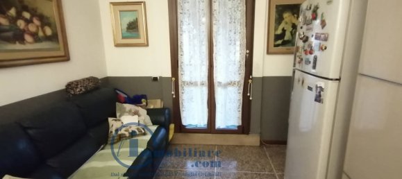 2 Schlafzimmer Wohnung in Corsico, Italy, Nr. 47079 8