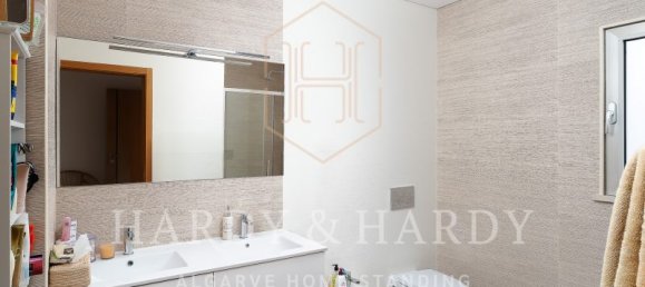 Вилла с 4 спальнями в Портиман, Португалия № 165139 38