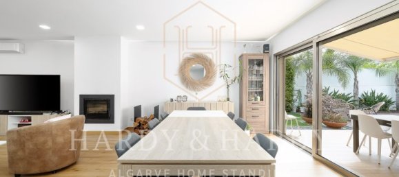 Вилла с 4 спальнями в Портиман, Португалия № 165139 17