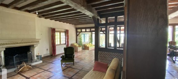 4 bedrooms House in Blois, France No. 215109 17