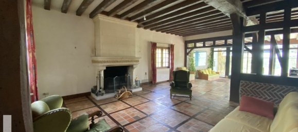 4 bedrooms House in Blois, France No. 215109 11