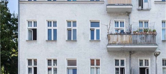 Квартира с 2 комнатами в Лихтенберг, Германия № 242795 10