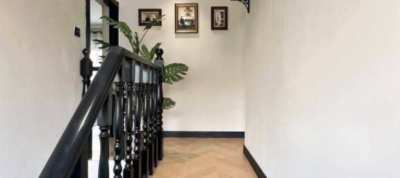 5 bedrooms House in Pattaya, Thailand No. 27176 11