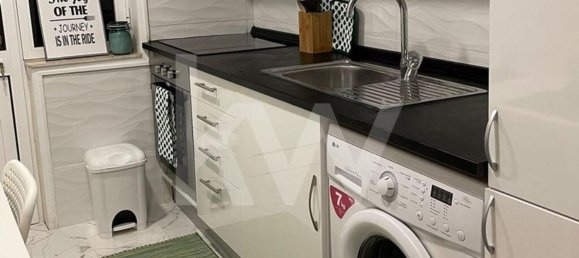 3 bedrooms Apartment in Porto, Portugal No. 51864 5