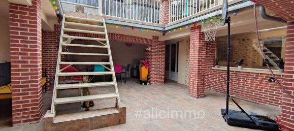 4 chambres Maison à Sézanne, France No. 69558 4