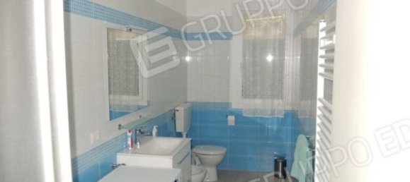 5 rooms Duplex in Comacchio, Italy No. 293218 9