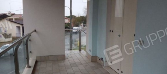 5 rooms Duplex in Comacchio, Italy No. 293218 5