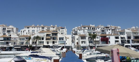 100m² Commercial property in Marbella, Spain No. 131530 9