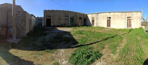  Land in Noto, Italy No. 60994 35