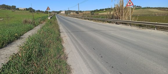  Land in Noto, Italy No. 60994 26