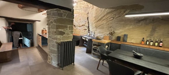 15 rooms House in Poppi, Italy No. 55582 9