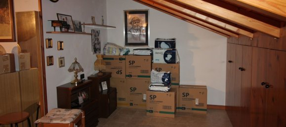 2-Zimmer Doppelhaus in Alzate Brianza, Italy, Nr. 157191 22