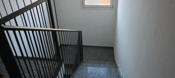 2-Zimmer Doppelhaus in Alzate Brianza, Italy, Nr. 157191 7