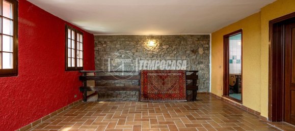 6 rooms Duplex in Marano sul Panaro, Italy No. 277477 11