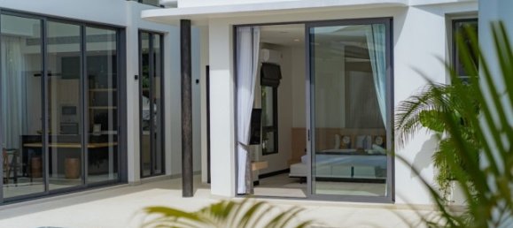 3 bedrooms Villa in Phuket, Thailand No. 12587 3