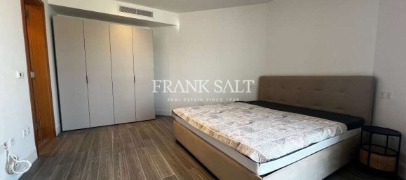 2 bedrooms Apartment in Saint Julian's, Malta No. 11400 2