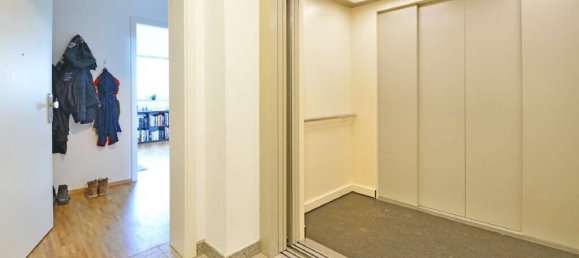 Apartamento de 4 habitaciónes en Kassel, Germany No. 25991 2