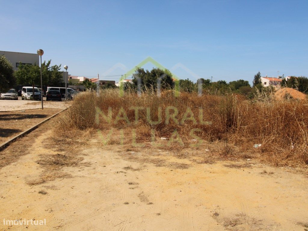  قطعة أرض في Montenegro, Portugal 1120متر مربع رقم 196850