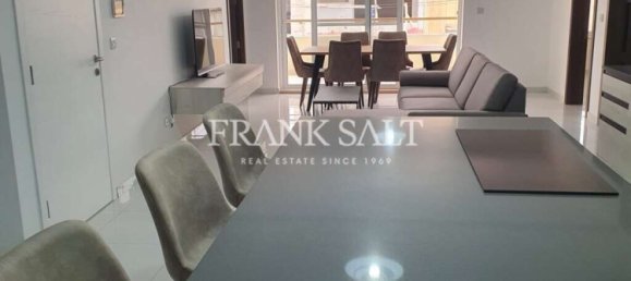 Квартира с 3 спальнями в Бальцан, Мальта № 10948 10