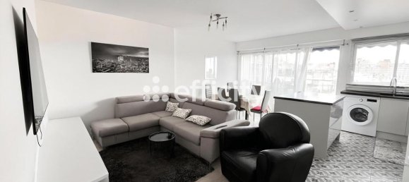 2 bedrooms Apartment in Paris, France No. 332728 5