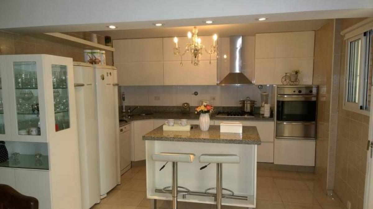 Casa T4 em Buenos Aires, Argentina N.º 99412