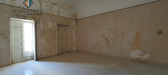 4-Zimmer Haus in Palagonia, Italy, Nr. 237456 14