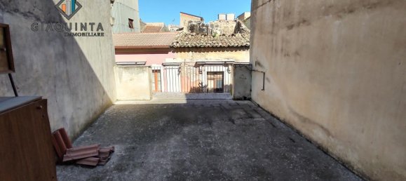 4-Zimmer Haus in Palagonia, Italy, Nr. 237456 21