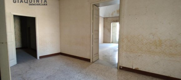 4-Zimmer Haus in Palagonia, Italy, Nr. 237456 13