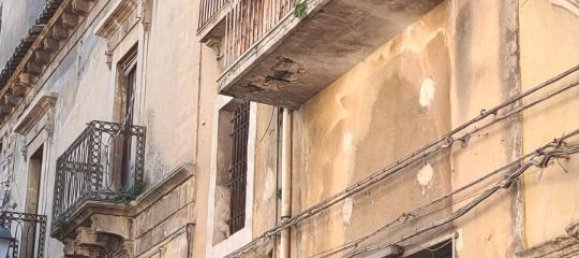 4-Zimmer Haus in Palagonia, Italy, Nr. 237456 4